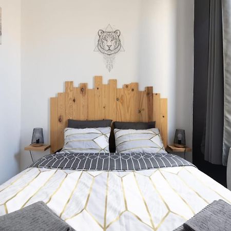 Le 107 Carca ! Apartment การ์กาซอน ภายนอก รูปภาพ